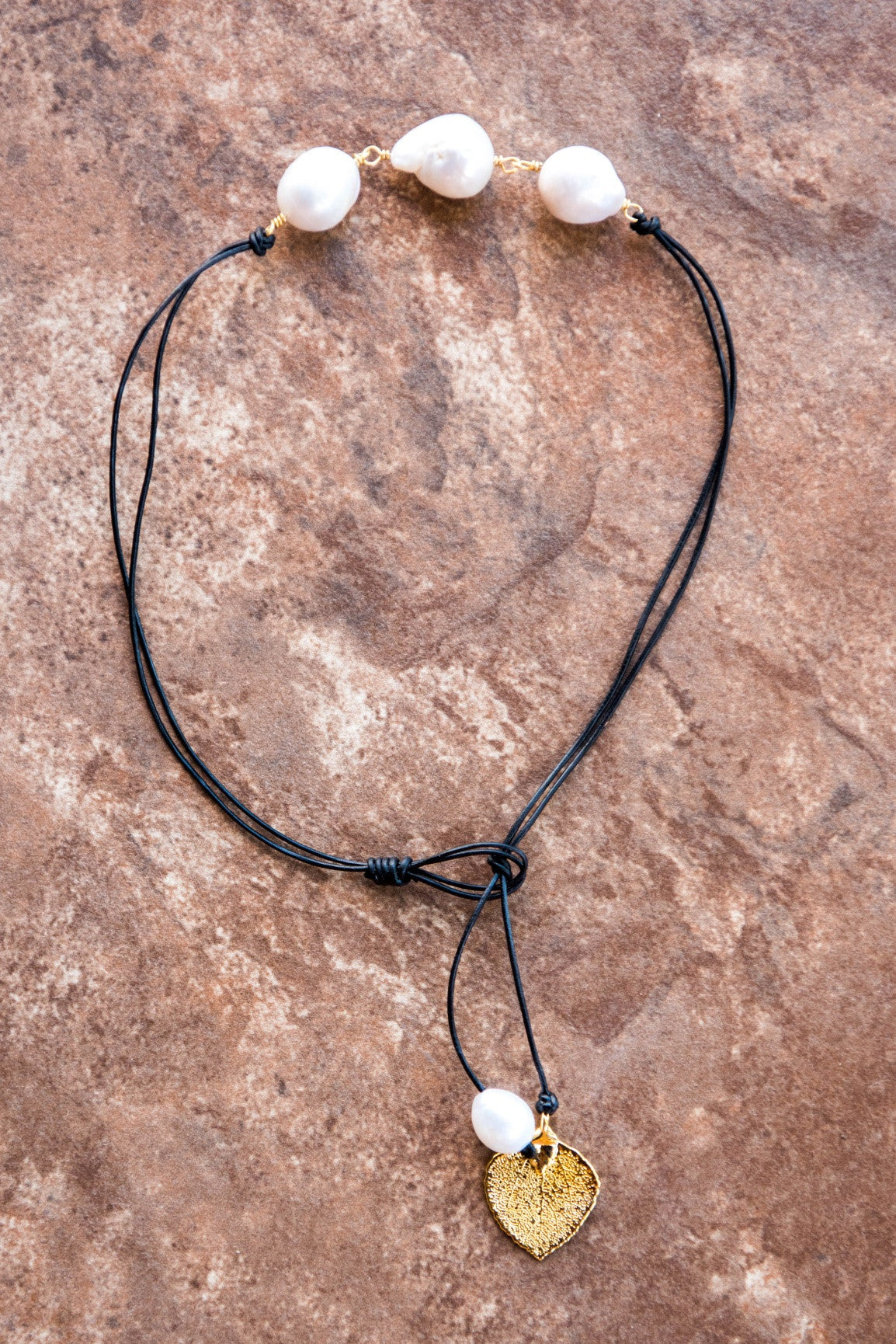 Leather cord sales choker necklace